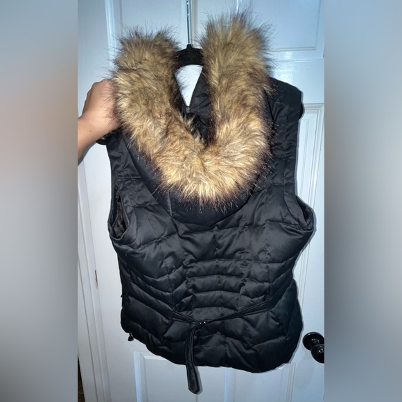 CALVIN KLEIN hooded winter vest - Picture 3 of 4